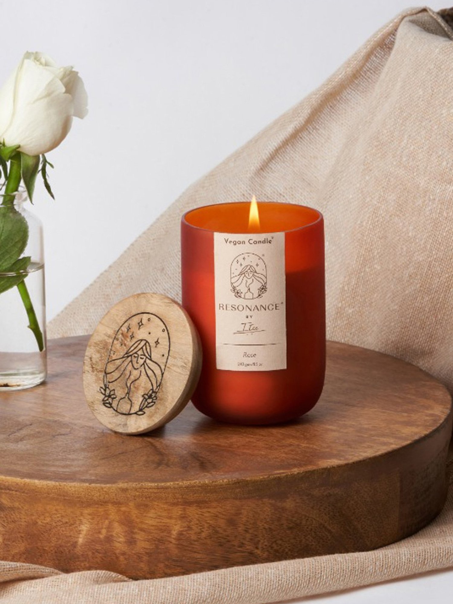 Resonance White Soy Wax Rose Aromatherapy Candle