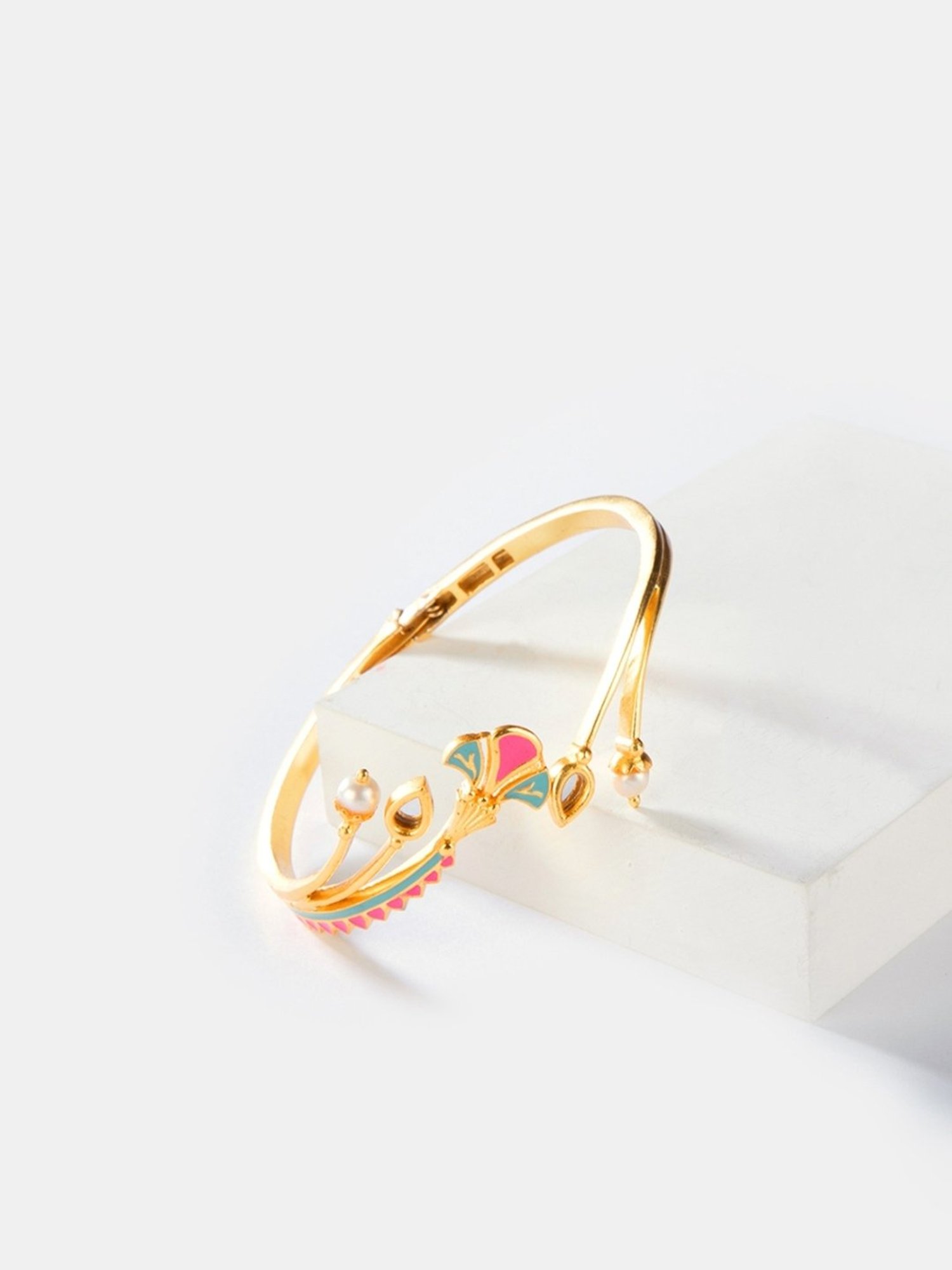 Shaya Brass Yellow Gold Samaroh Chalka Re Flexible Fit Bracelet for Women