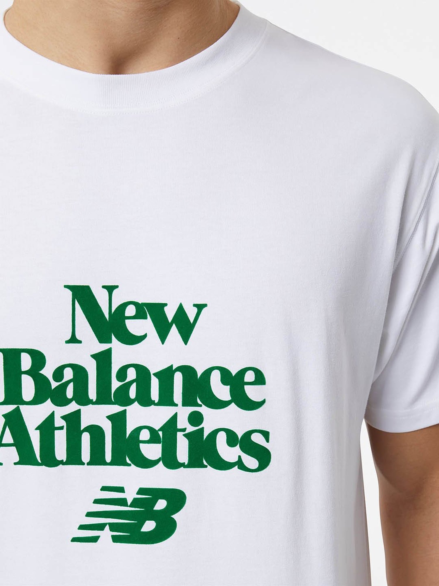 New Balance White Regular Fit Printed Crew T-Shirt