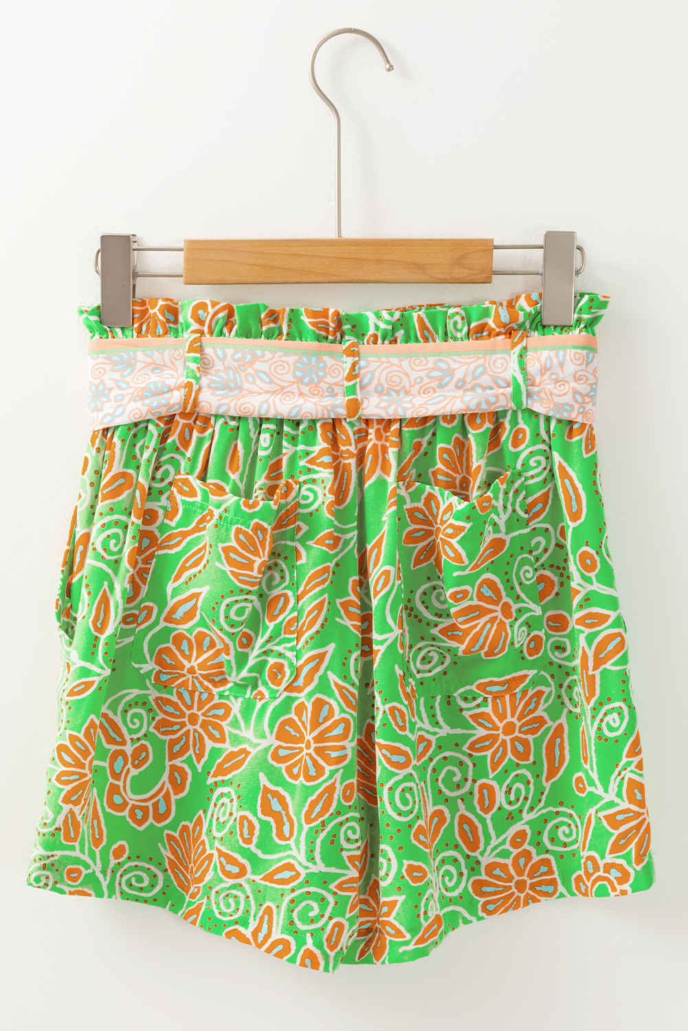 Green Floral Print Pocketed Front Knot High Waist Shorts