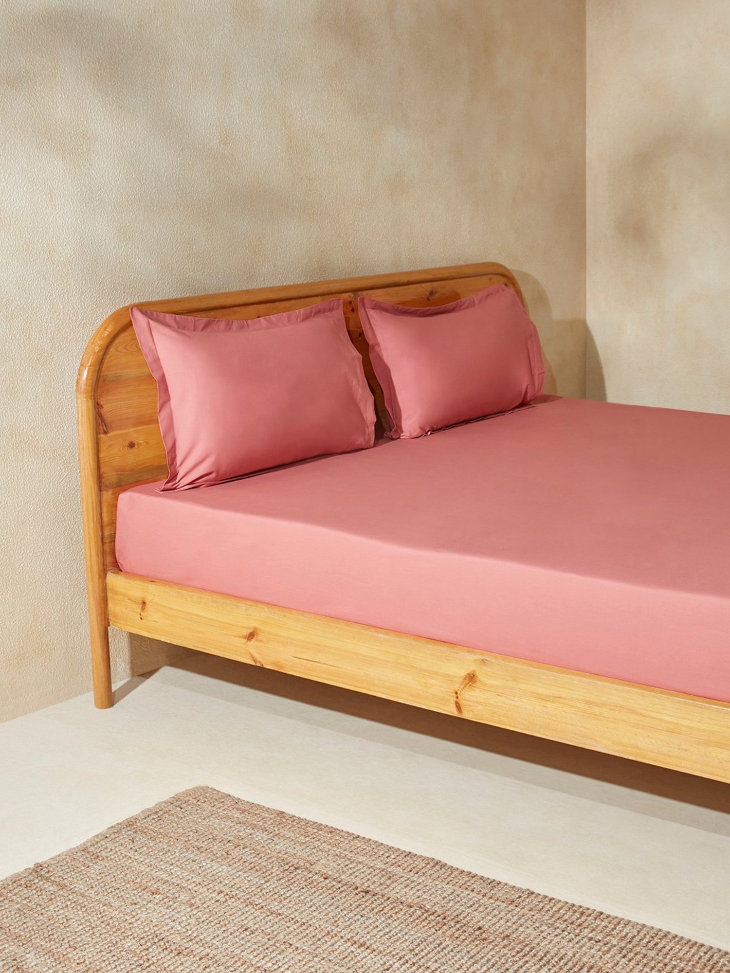 Westside Home Dusty Rose King Bed Fitted Sheet and Pillowcase Set