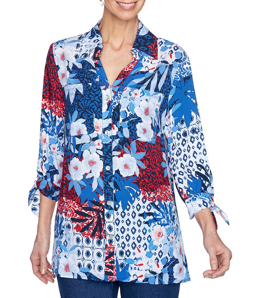 Calessa Floral Embroidered Round Neck Short Sleeve Tunic