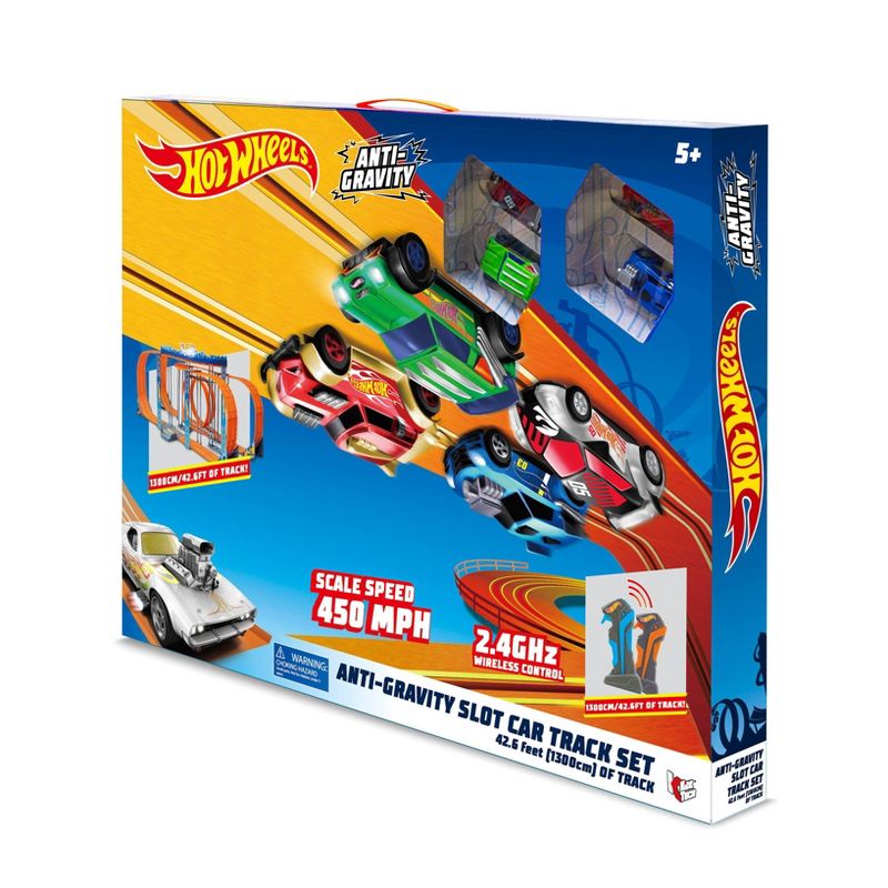 Hot Wheels Anti-Gravity  Set with 42.6ft Track - 1:43 Scale