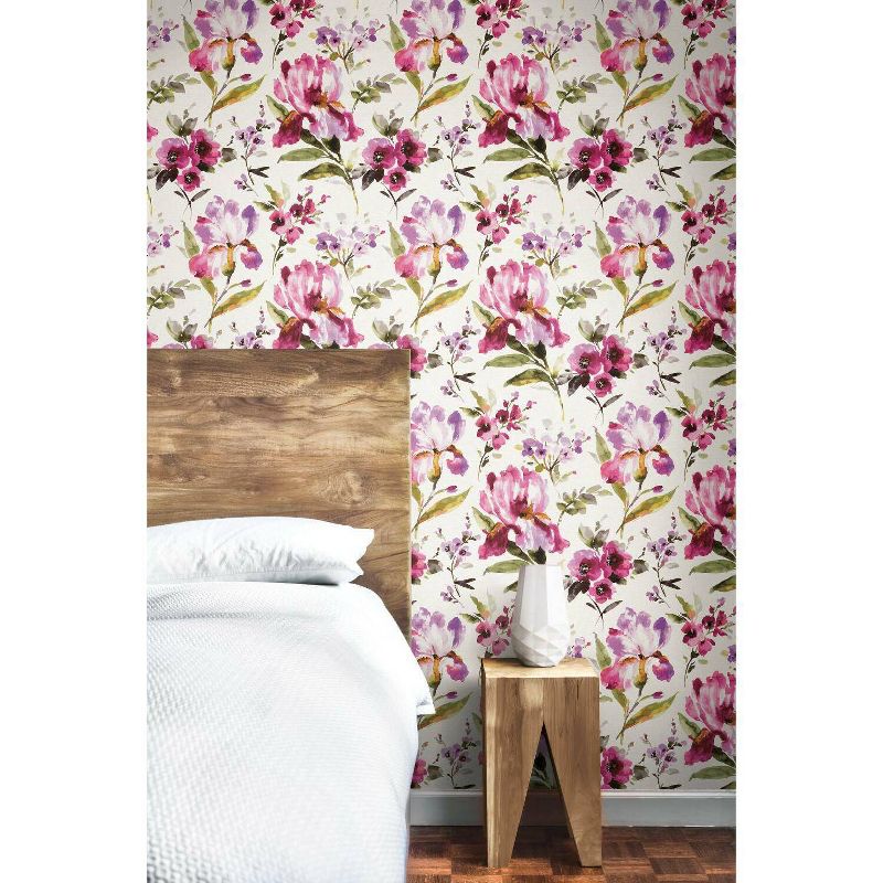 RoomMates 28' Peel & Stick Wallpaper