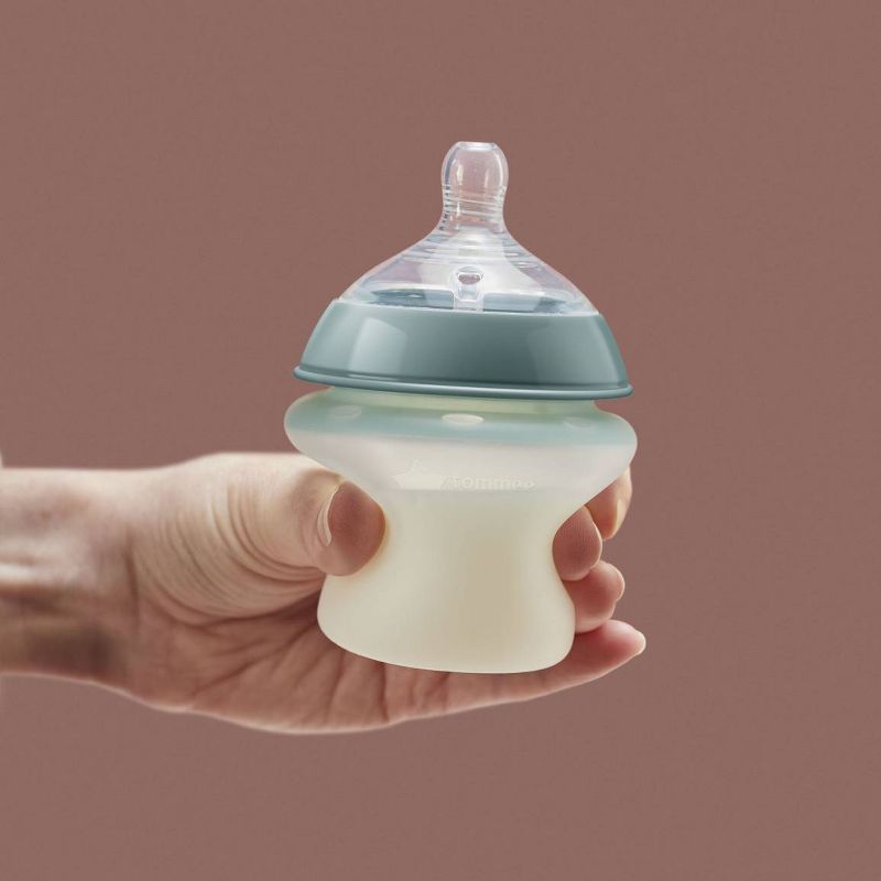 Tommee Tippee Closer to Nature Silicone Baby Bottle - 9oz