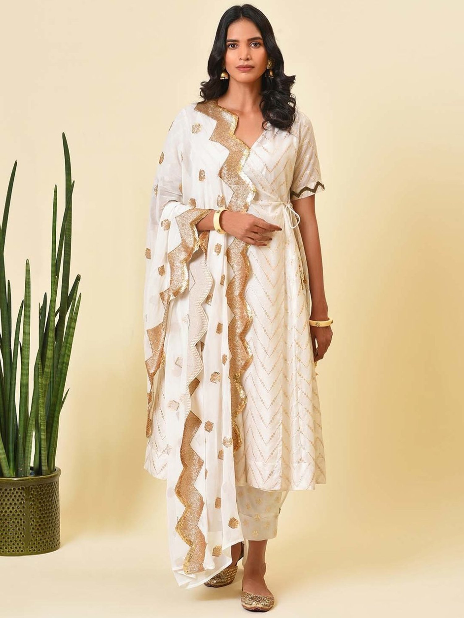 Nuhh Off White & Gold Kurta with Pant & Dupatta Set