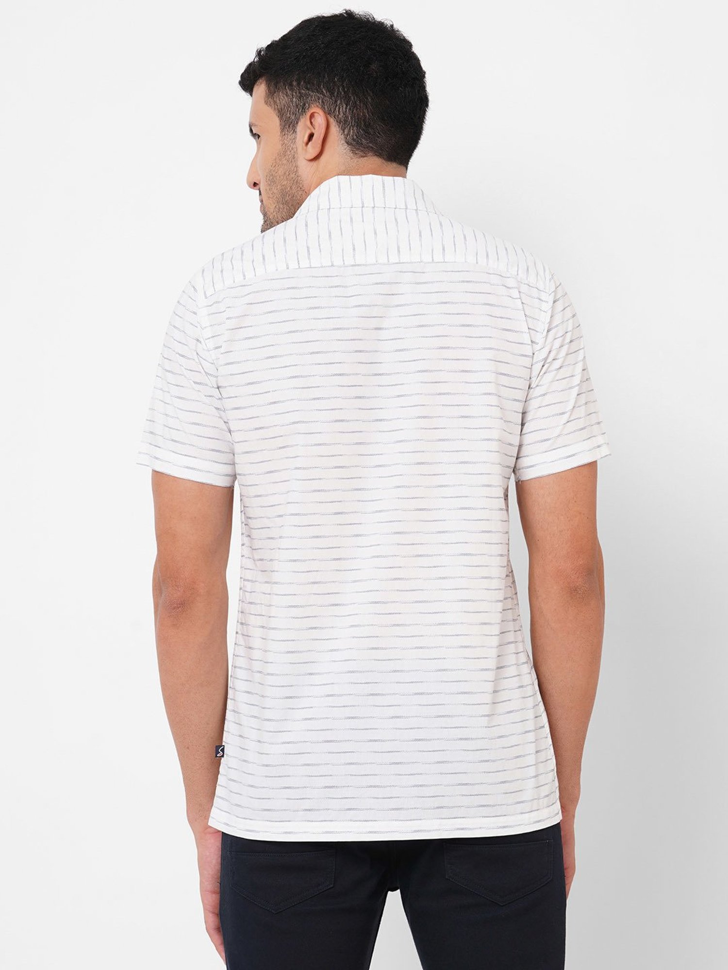 SOLEMIO White Slim Fit Striped Shirt