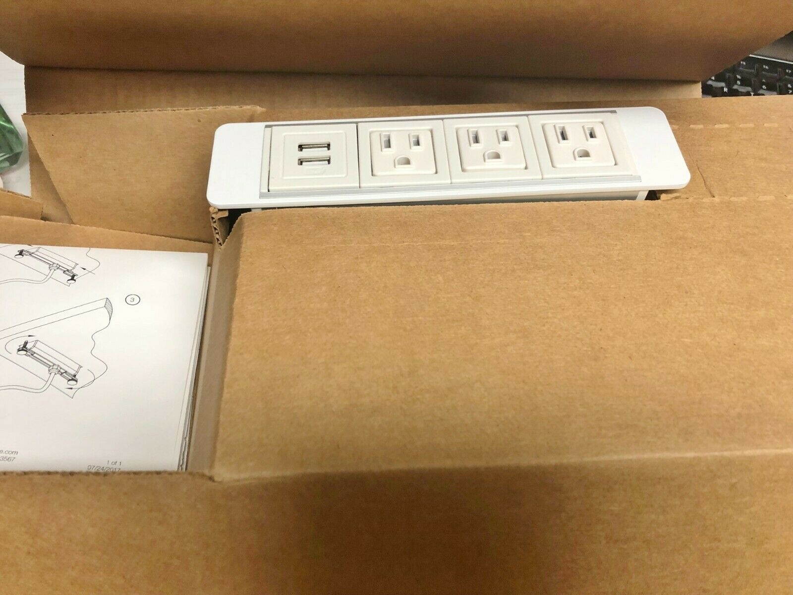 Byrne Interlink IQ, Axil ZLS, white Outlet USB  #9846