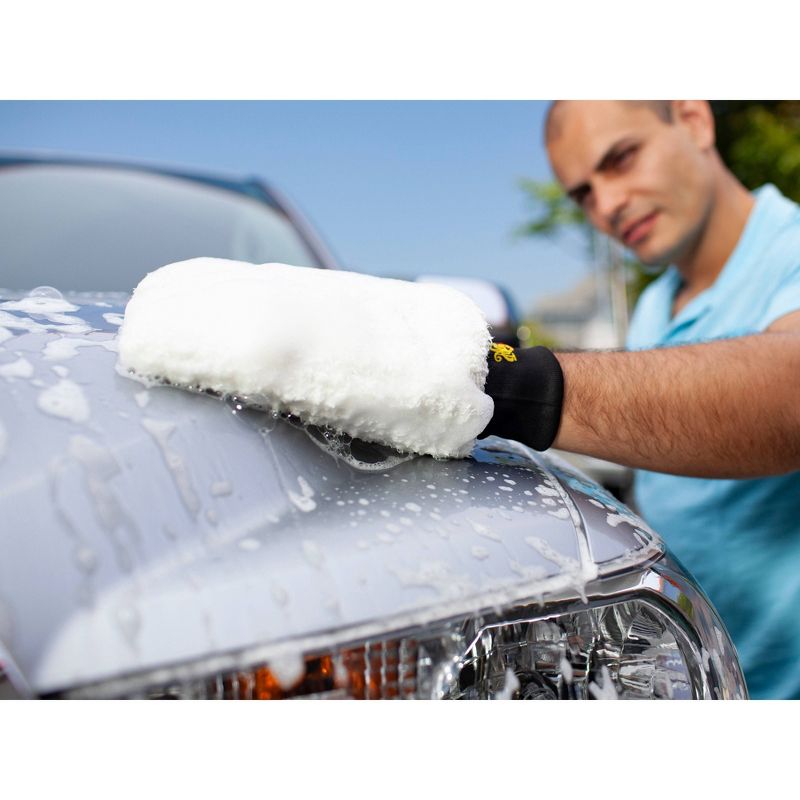 Meguiars 48ozUltimate Wash and Wax Auto Care Fluid