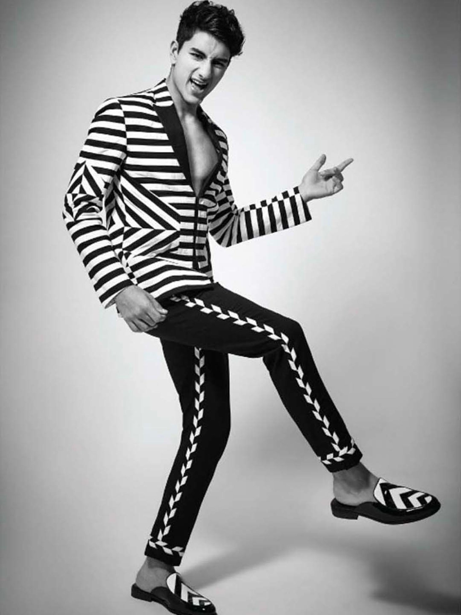 Griffin Men's Black Mule Shoes