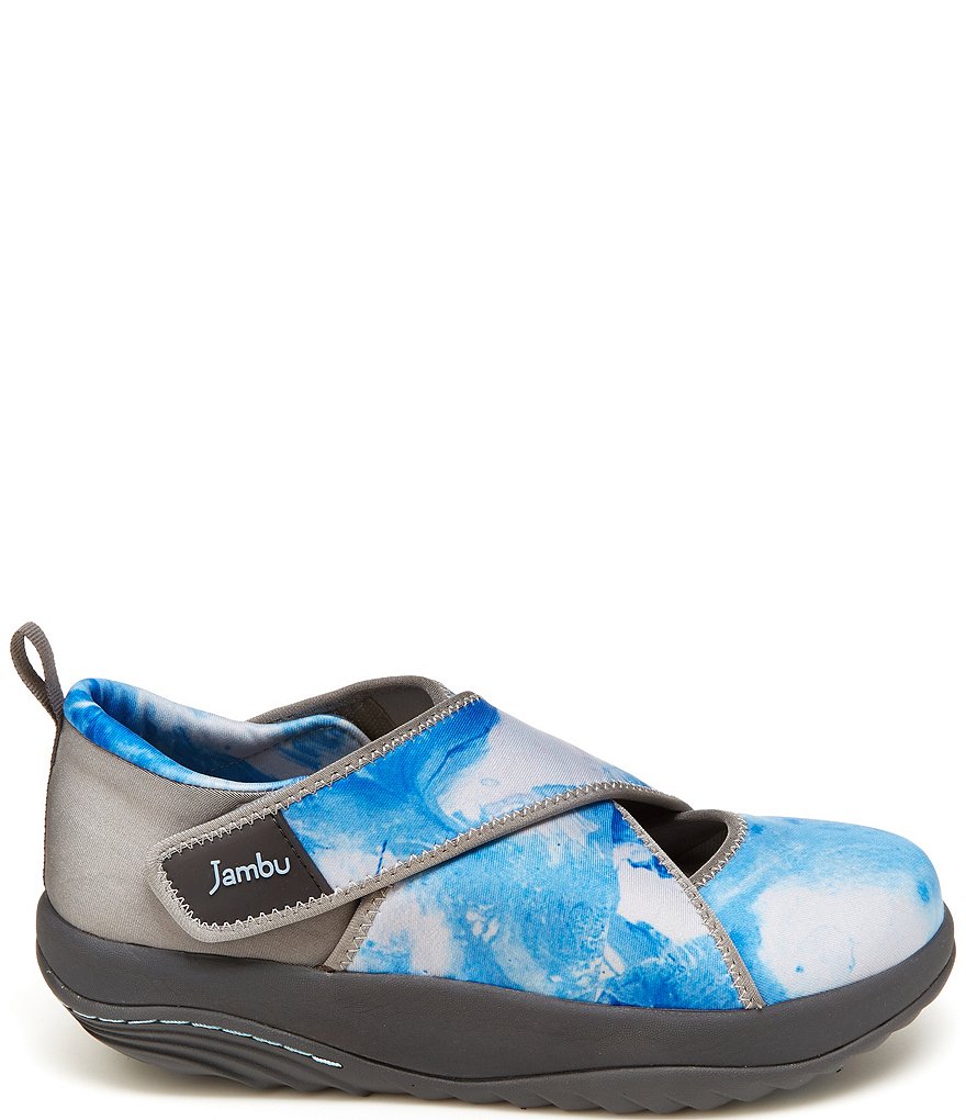 Trotters Kiera Suede Kitten Heel Pumps