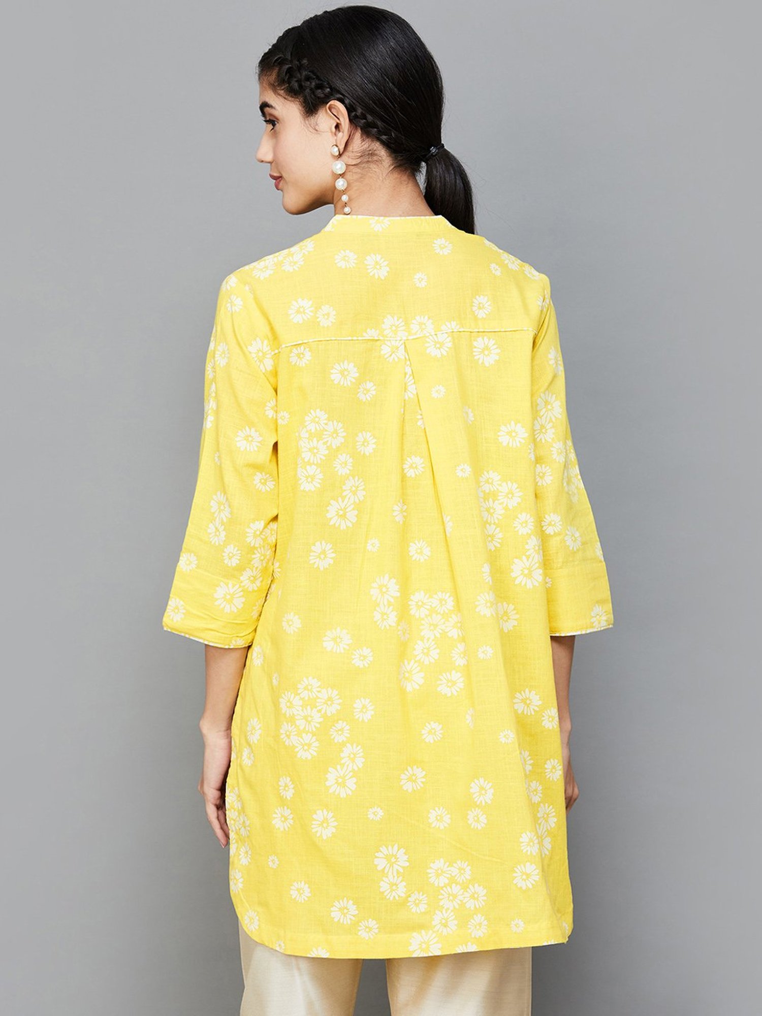 Melange by Lifestyle Yellow Cotton Printed Tunic