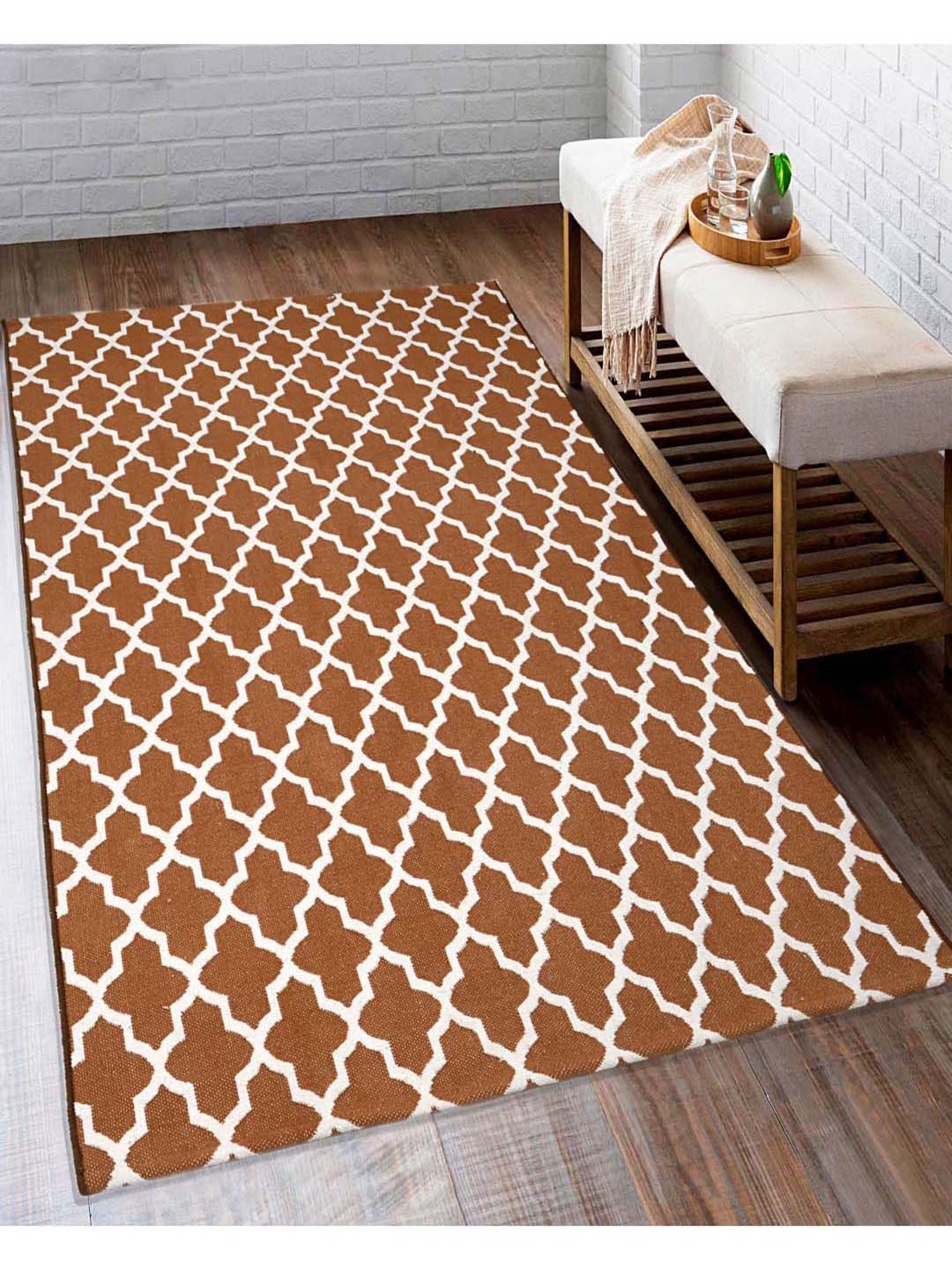 Saral Home Brown Handloom Rug - Set of 1