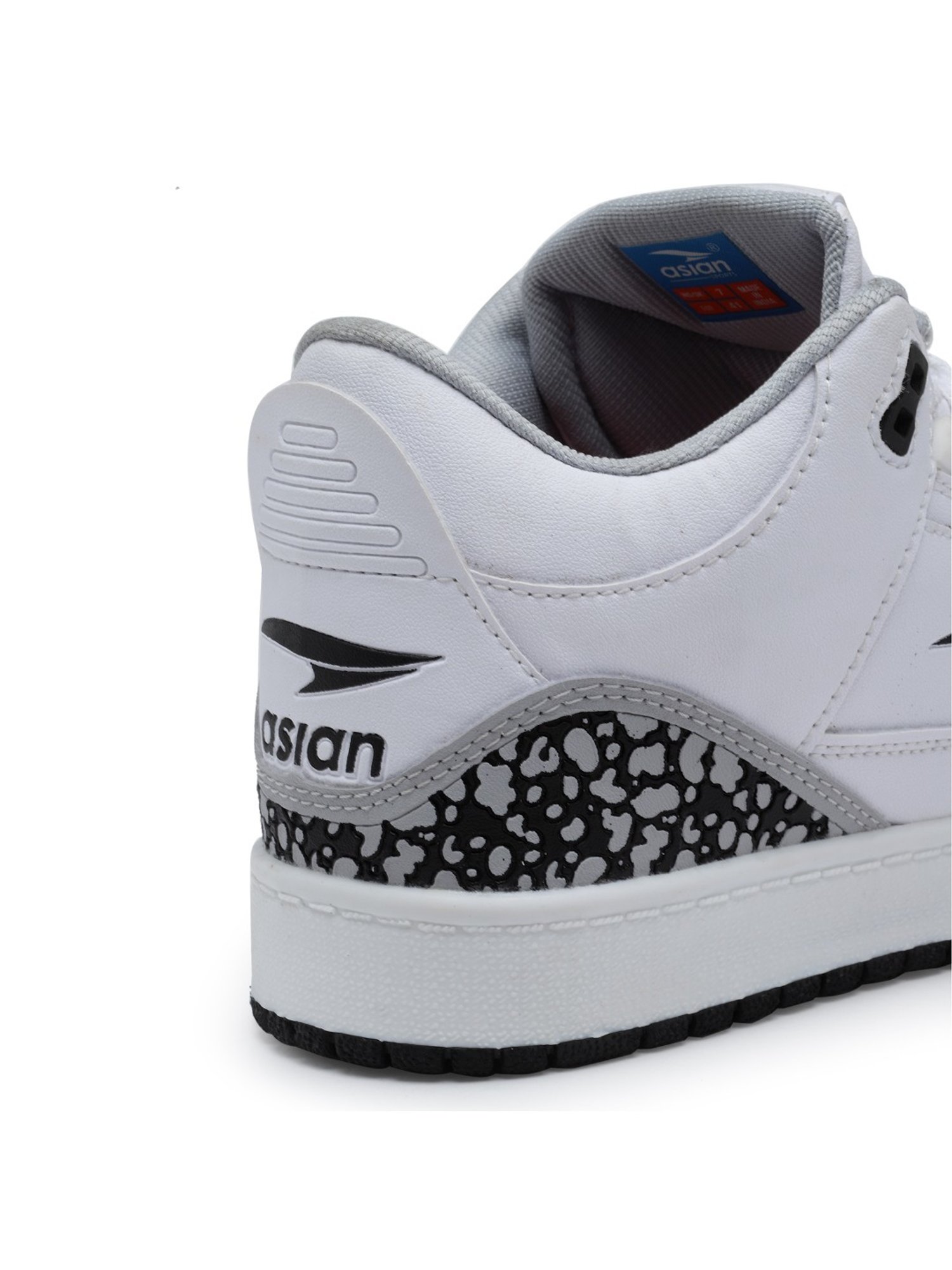 Asian Men's White Casual Sneakers