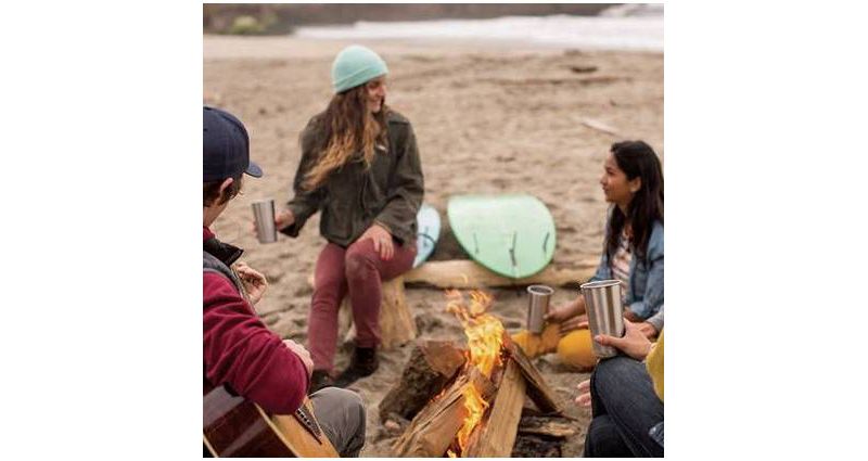 Just Funky Naruto Shippuden Akatsuki Red Clouds Plastic Water Bottle | Holds 32 Ounces