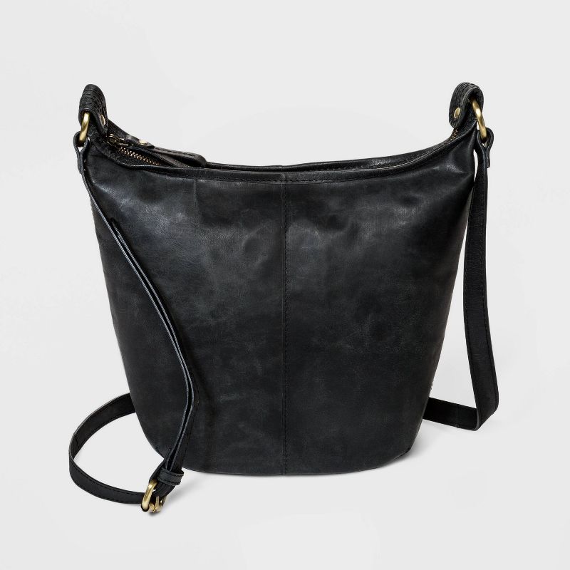 Bolo Zip Closure Shoulder Bag - Black