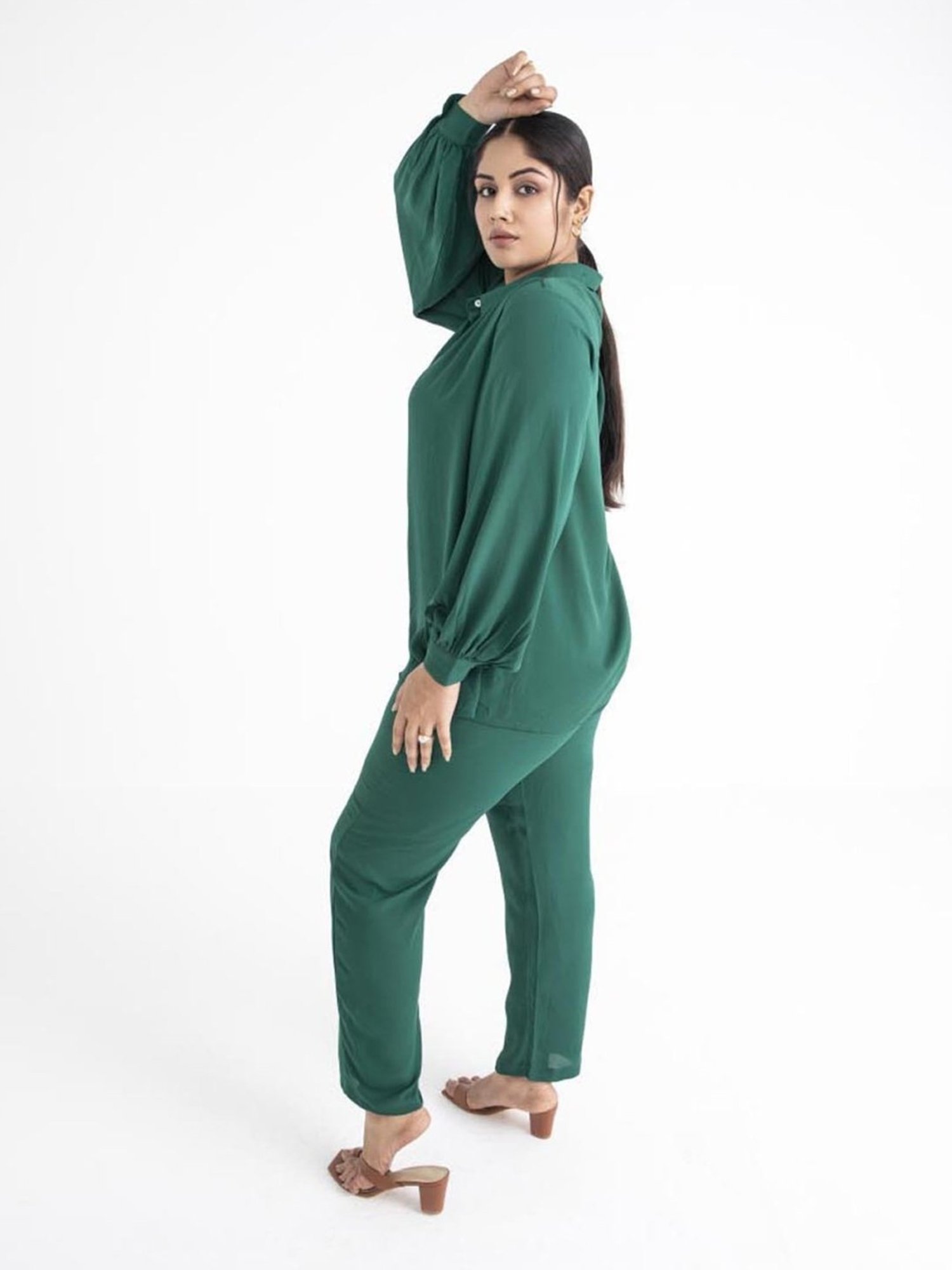 Qua Emerald Green Monotone Fluid Coord Set