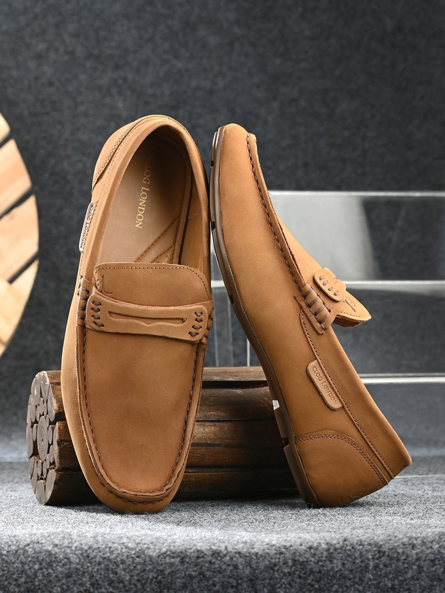 Clog London Men's Tan Casual Loafers