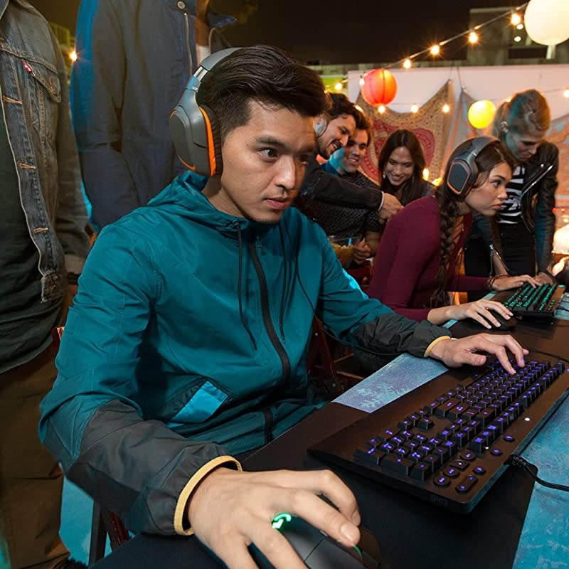 403 Prodigy RGB Gaming Mouse 168 Million Color Backlighting 6 Programmable Buttons Onboard Memory Up to 12000 DPI