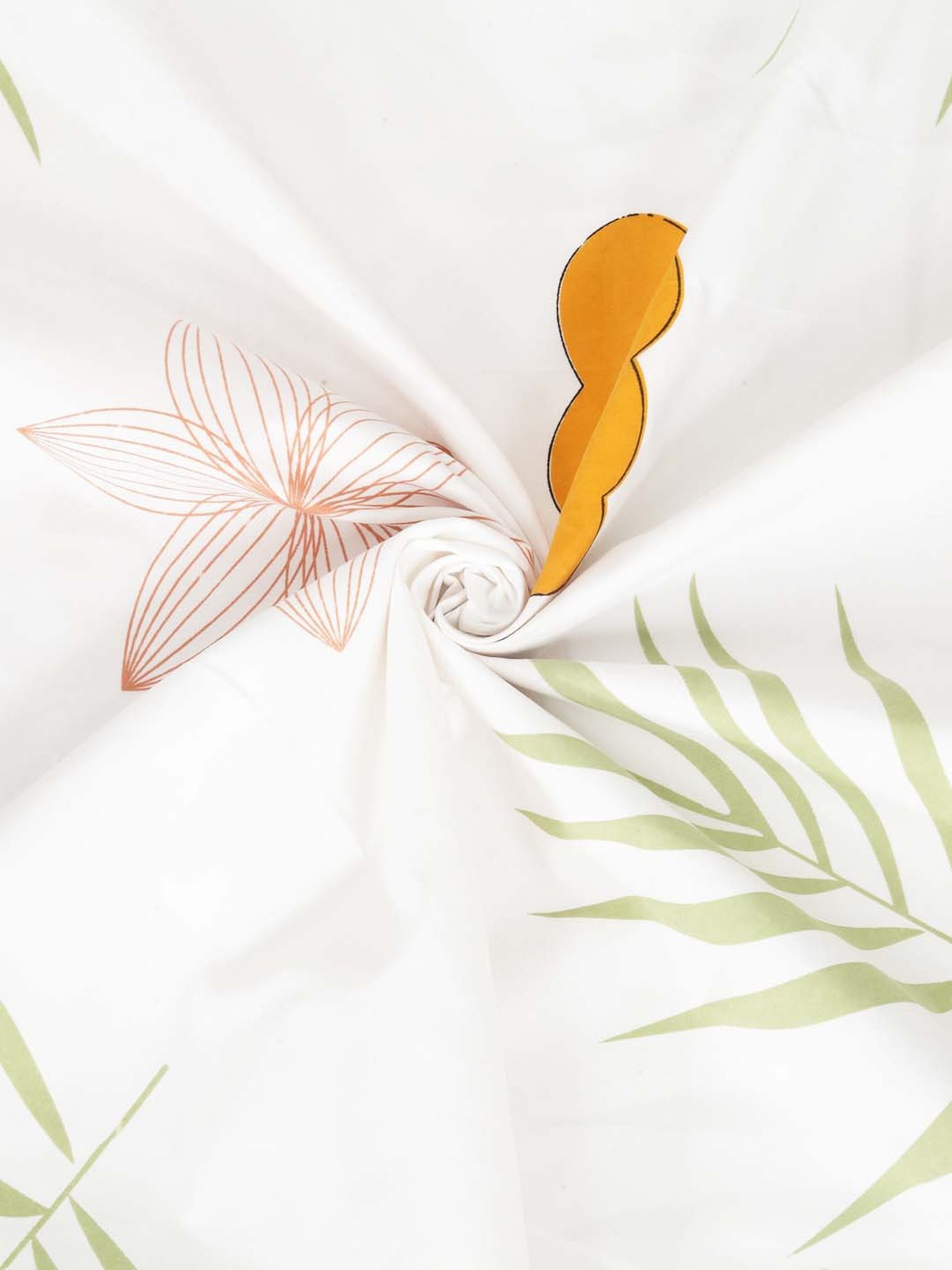 Klotthe Blue & White Polyester 210 TC Bed Sheets Set