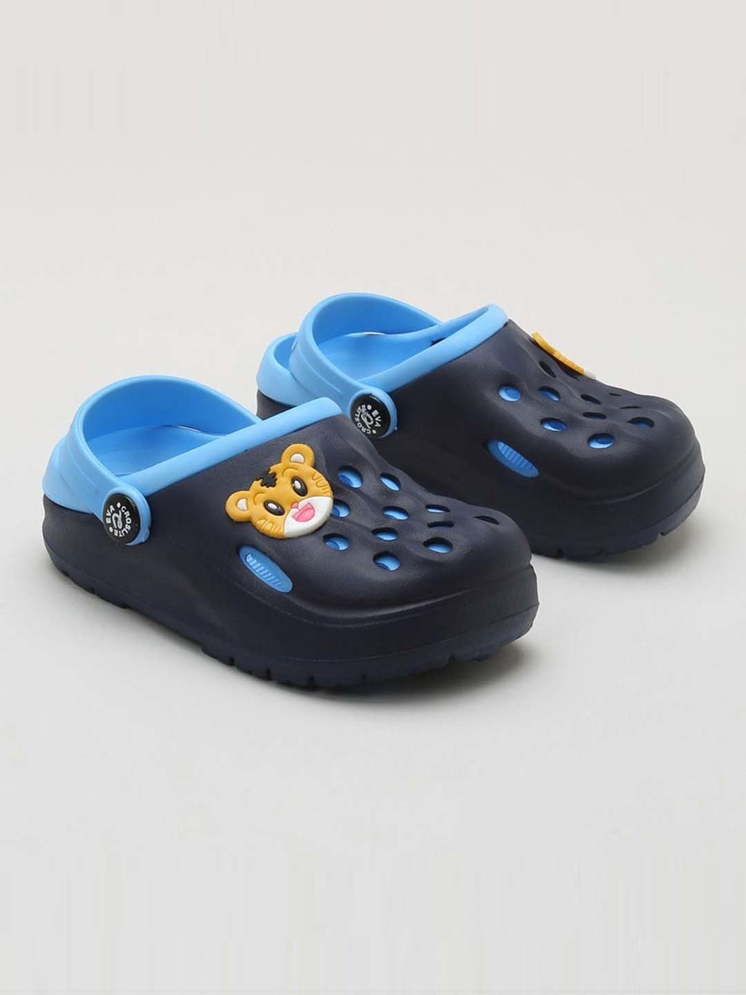 Priaansha Kids Blue Back Strap Clogs