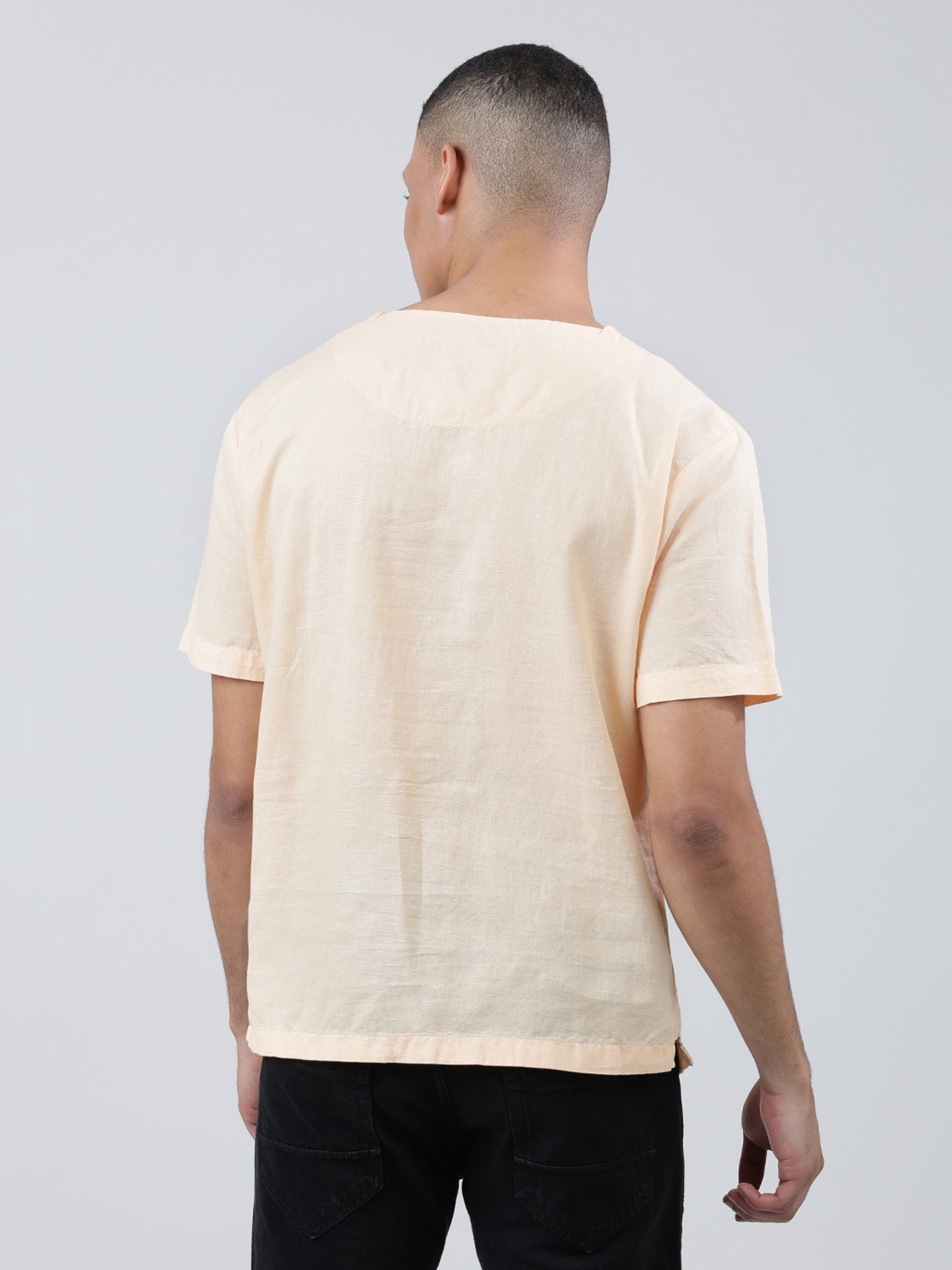 Bene Kleed Peach Regular Fit Crew T-Shirt