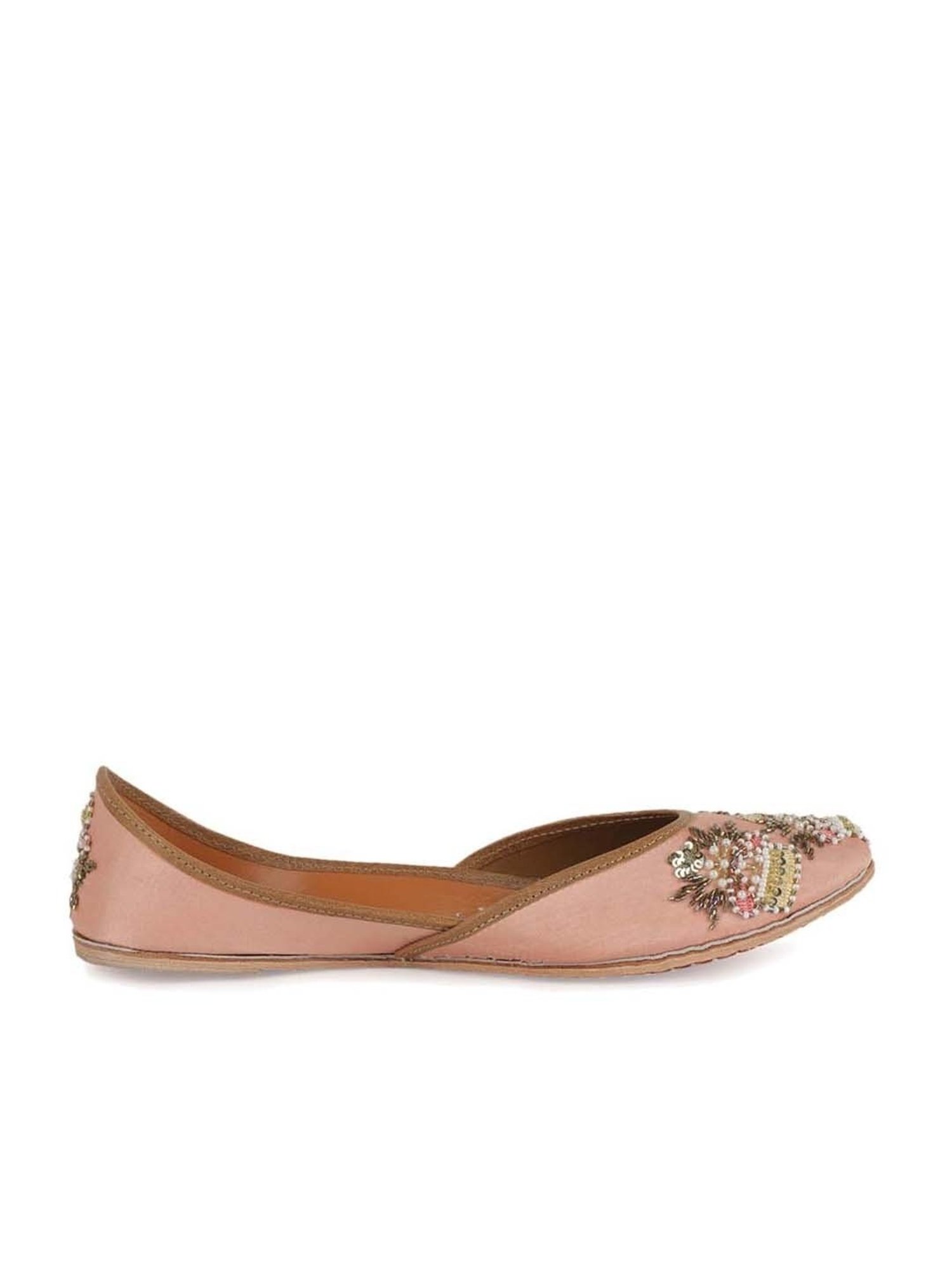 Glam Story Women's Peach Ethnic Juttis
