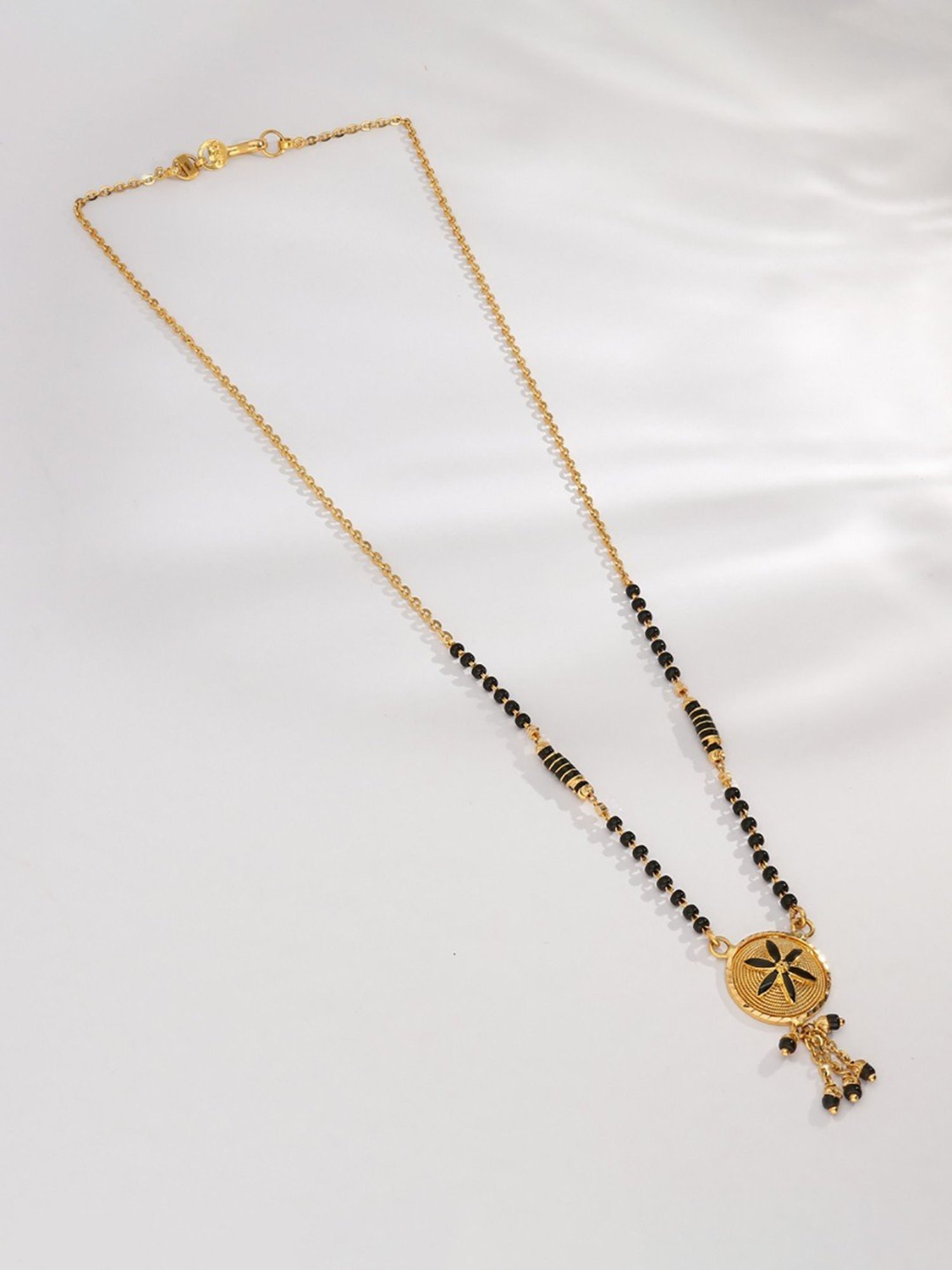 P.N.Gadgil Jewellers Noir Grace 22k Gold Mangalsutra