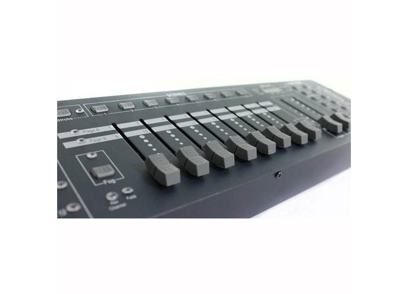 Chauvet Obey40 16 Channel DMX Universal Light Controller + DMX3P25FT 25' Cable