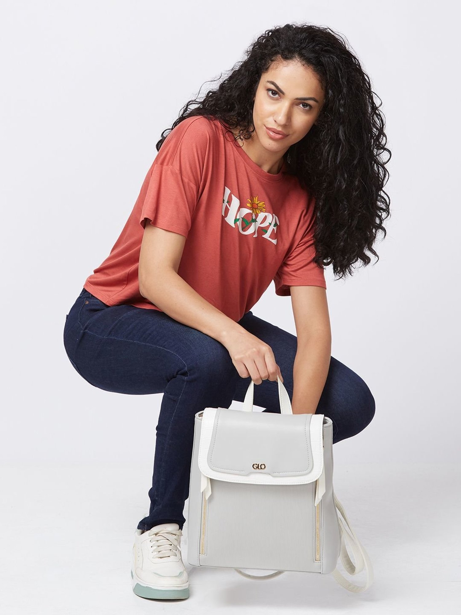 Globus Light Grey Textured Medium Backpack