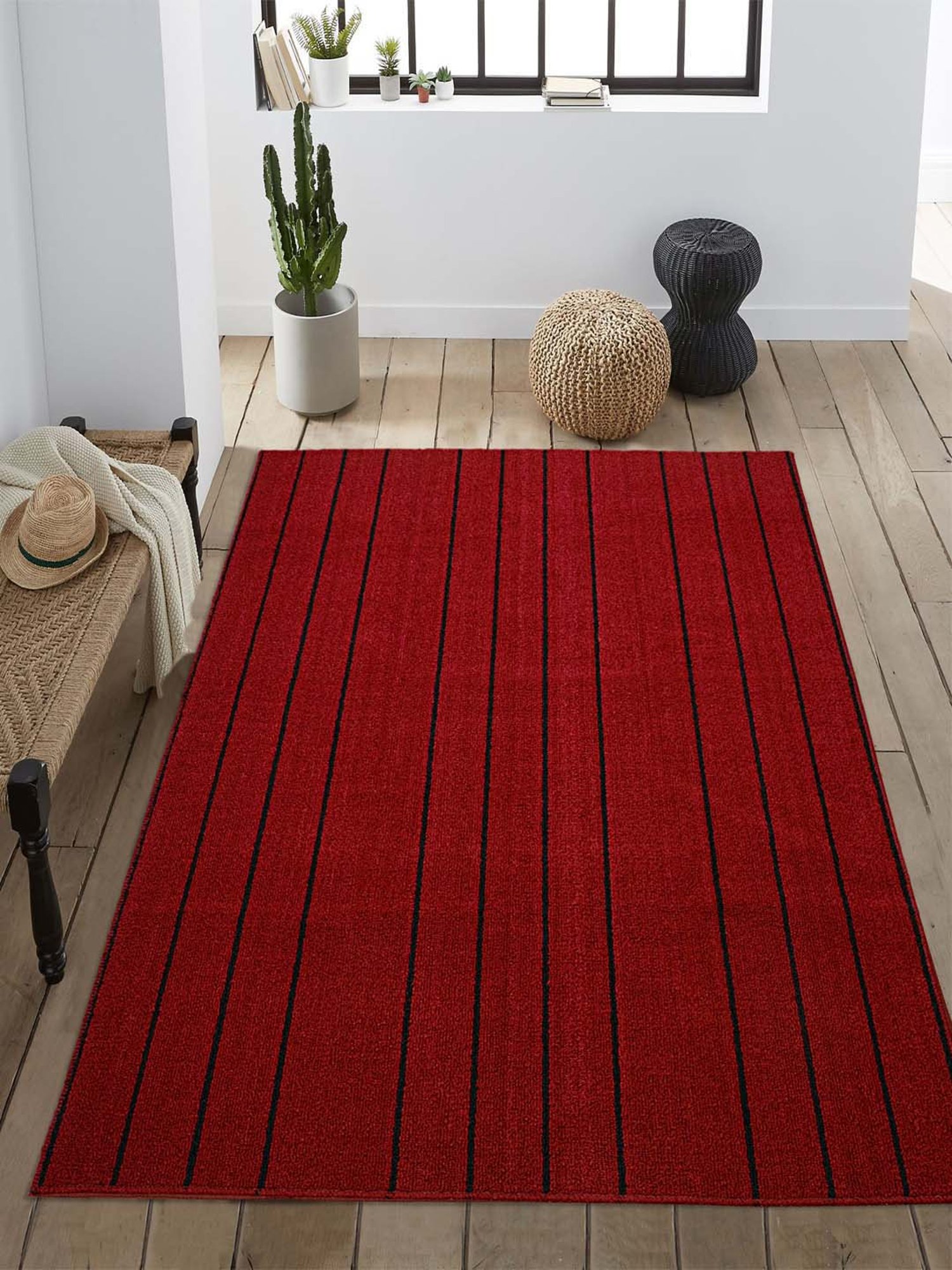 Saral Home Maroon Polypropylene Carpet - Set of 1