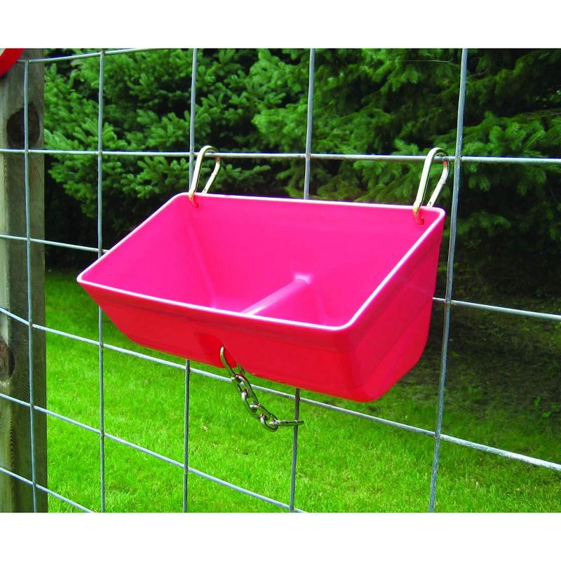 Little Giant FF16RED 9 Quart Heavy Duty Plastic Feed Trough Bucket Fence Feeder with Clips for Livestock & Pets, Red