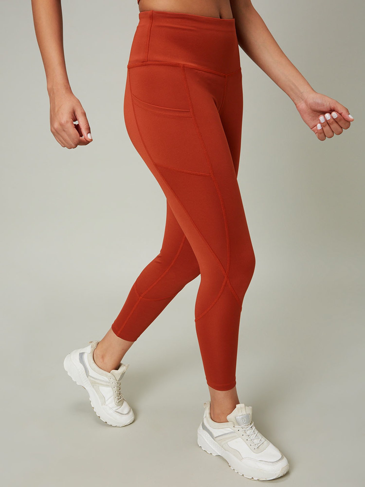SILVERTRAQ Rust Relaxed Fit Leggings
