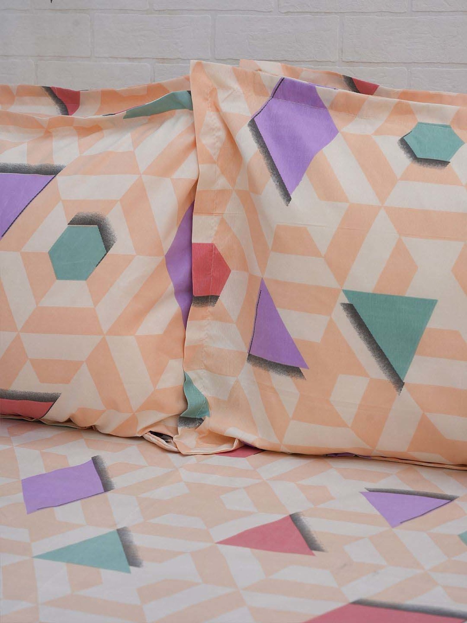 Ariana Orange Microfibre 120 TC Queen Bedsheet with 2 Pillow Covers