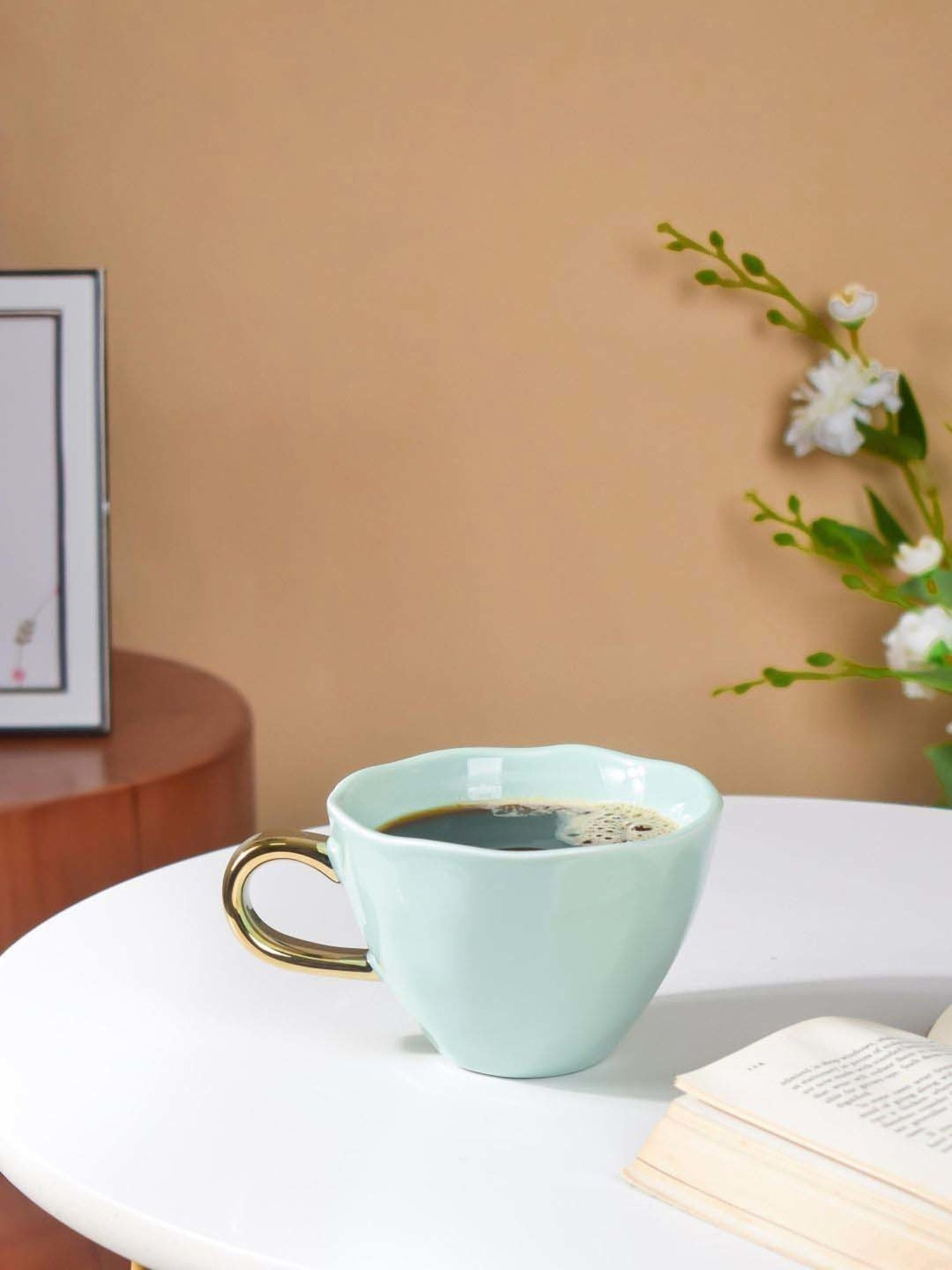 Nestasia premium quality mint ceramic Teacup with golden handle for serving Coffee/Tea/Warm Drinks