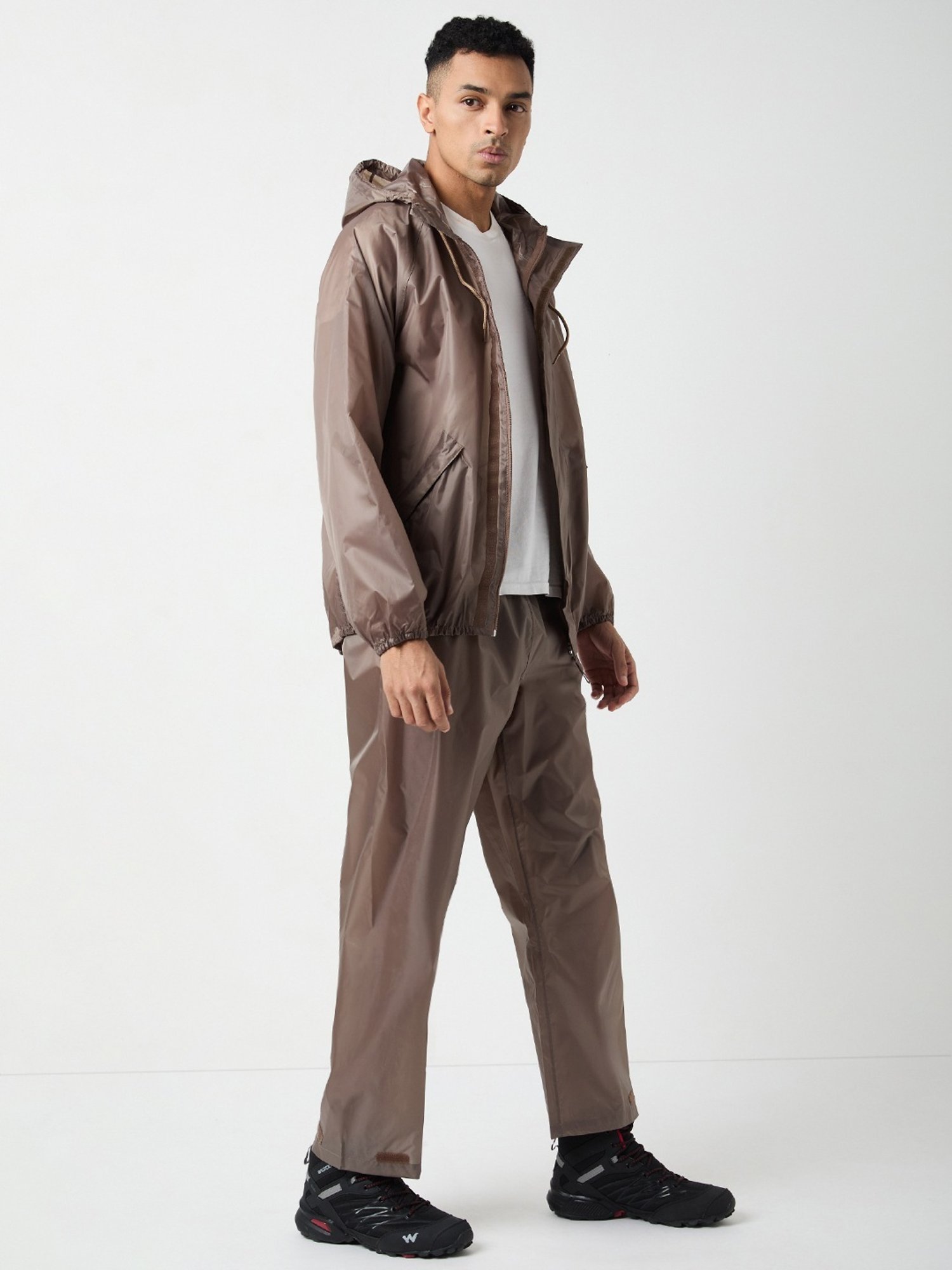 Wildcraft Beige Regular Fit Raincoat Set