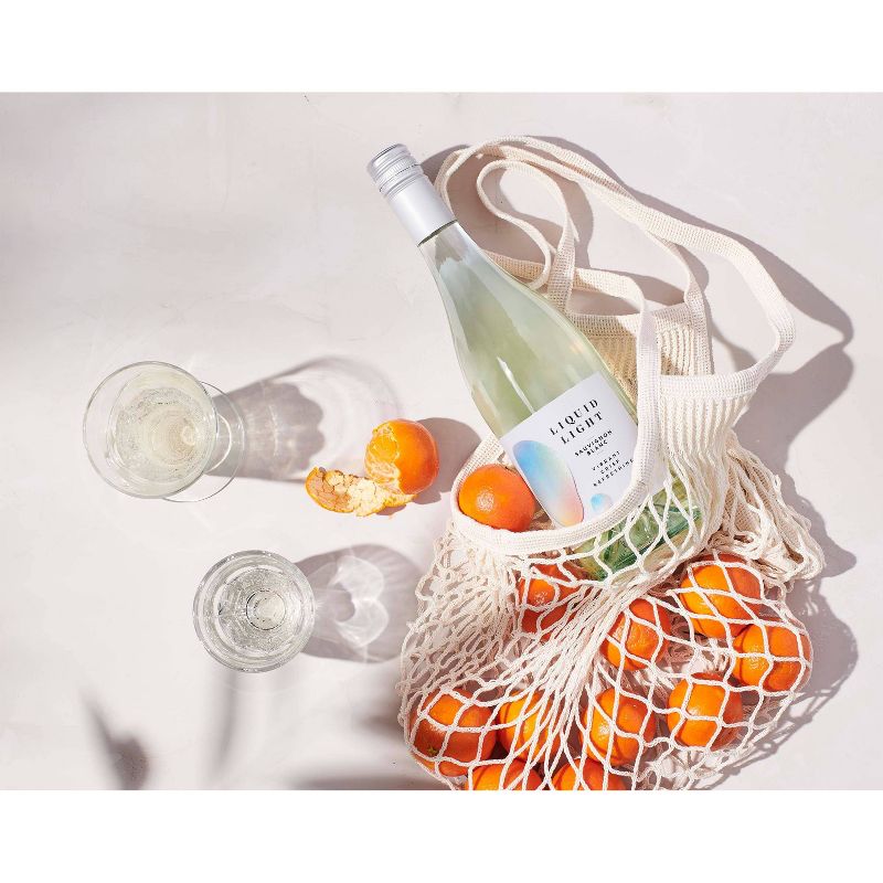 Liquid Light Sauvignon Blanc White Wine - 750ml Bottle