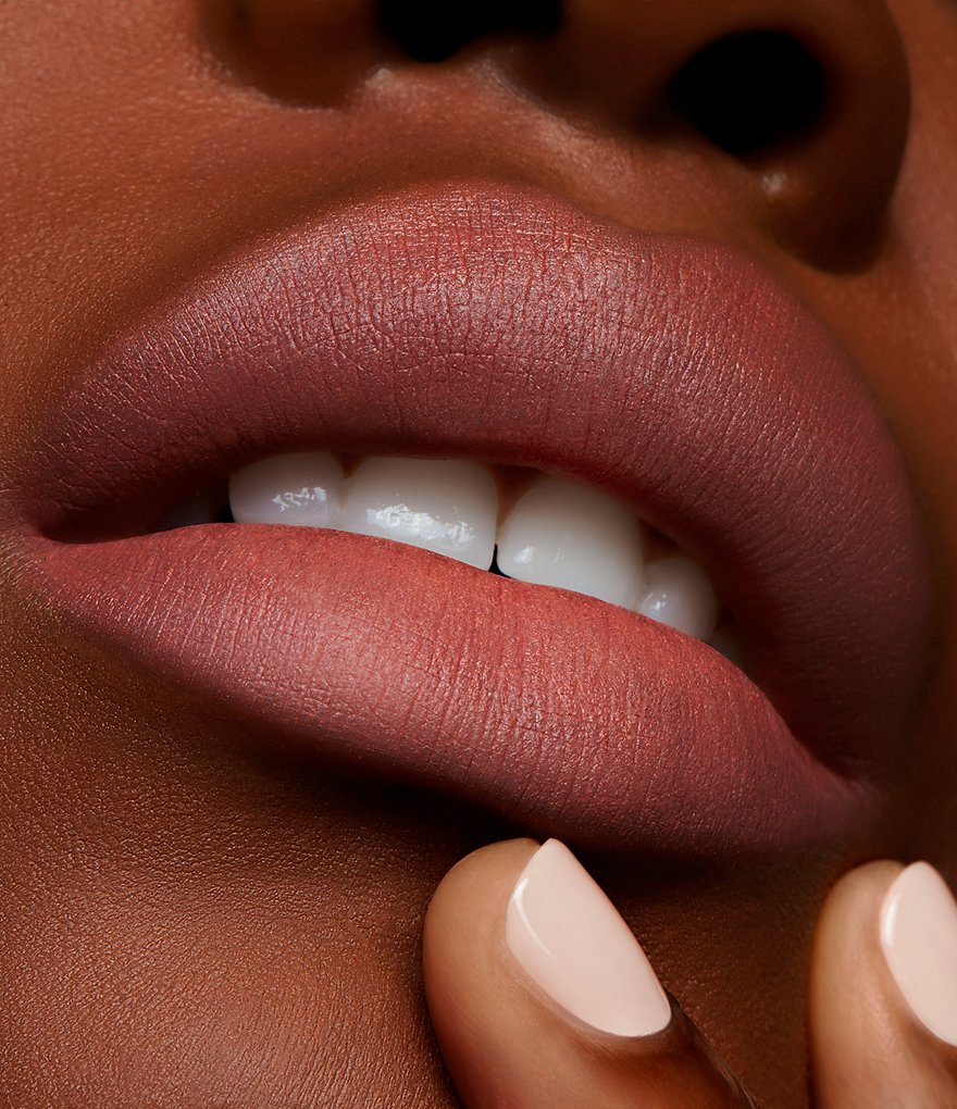 MAC Powder Kiss Liquid Lipcolour