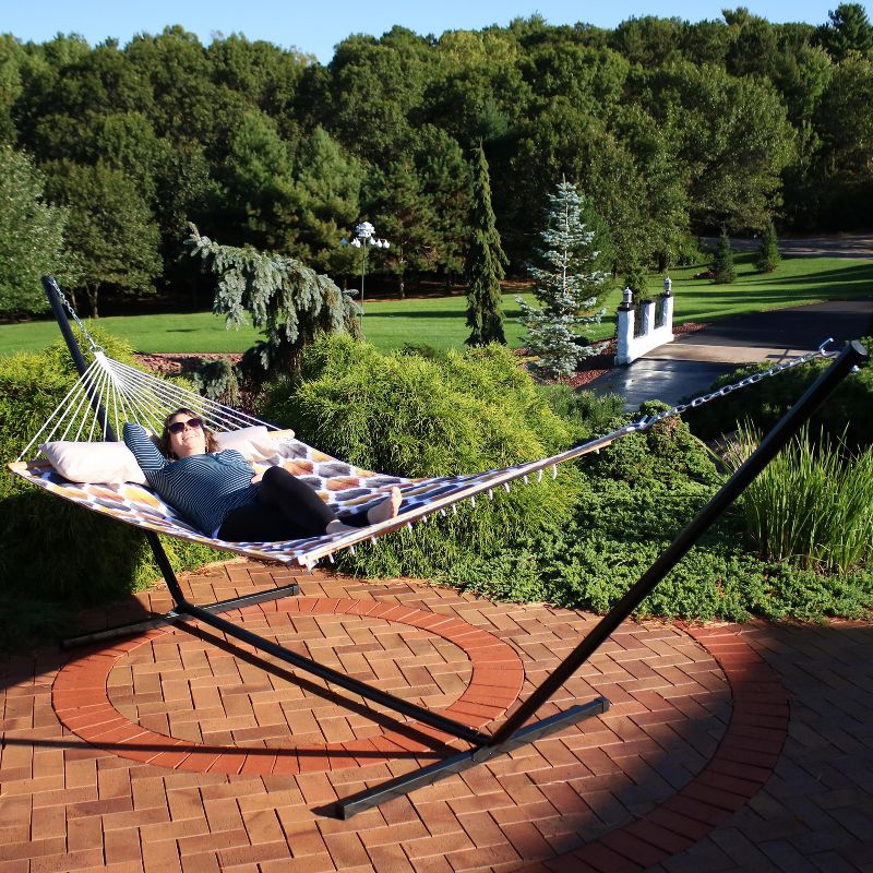 Sunnydaze Outdoor 2-Person Double Polyester Quilted Hammock with Wood Spreader Bar and 15ft Black Steel Stand - Gold and Bronze Quatrefoil