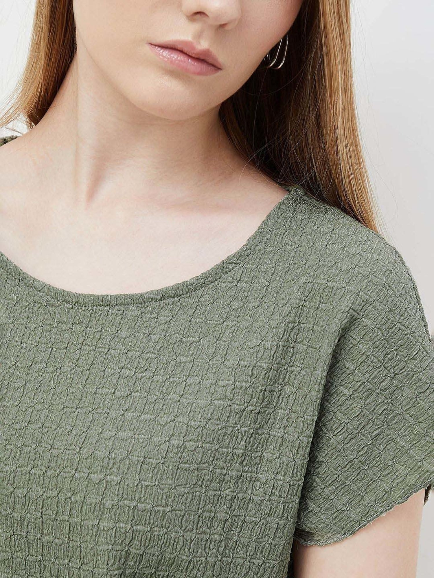 Code by Lifestyle Green Self Pattern Top