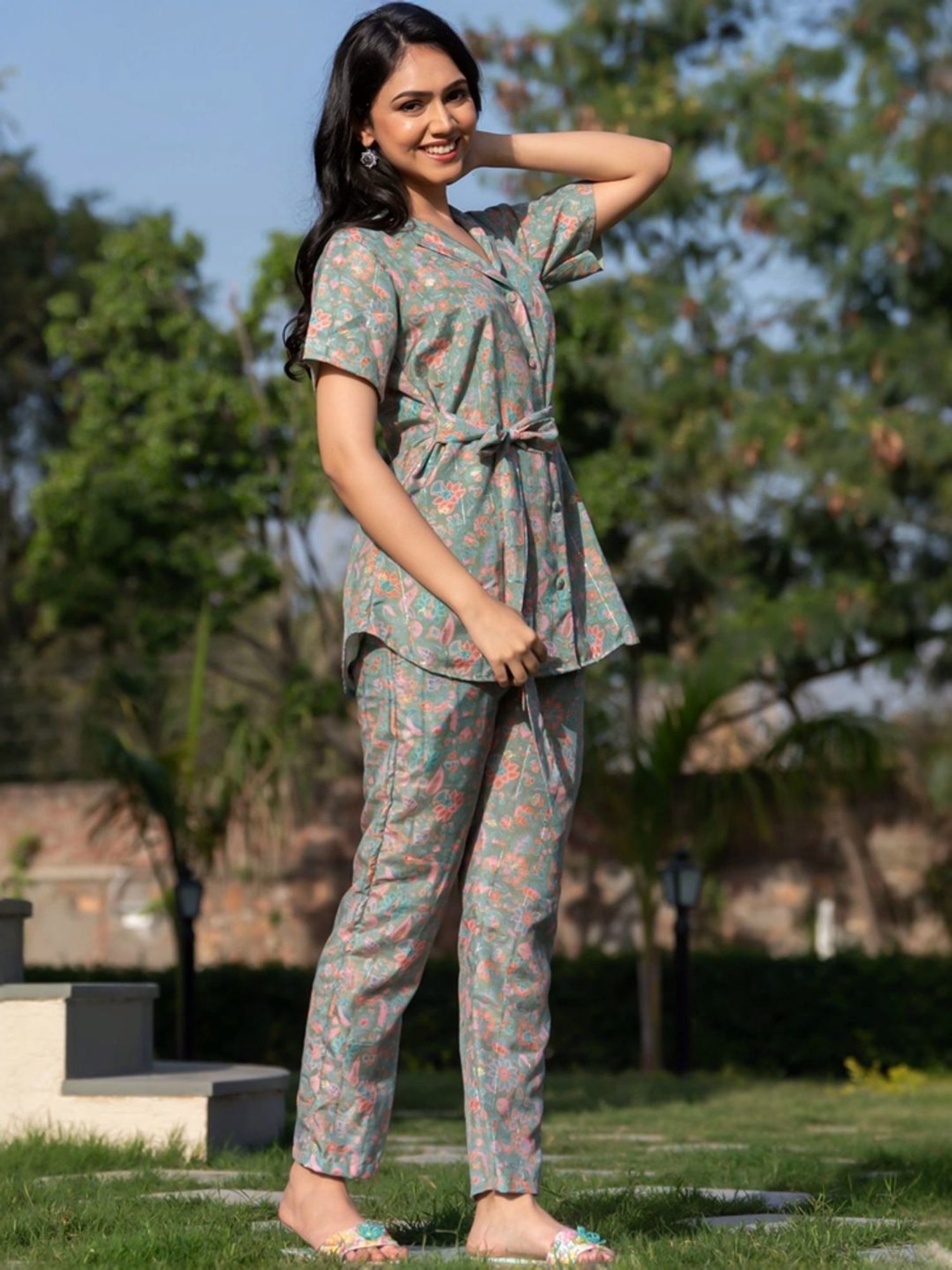HOUSE OF JAMOTI Green Printed Tunic Pant Set