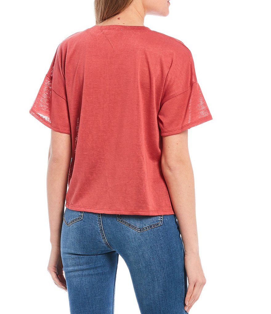 C&V Chelsea & Violet Scoop Neck Short Sleeve Tee