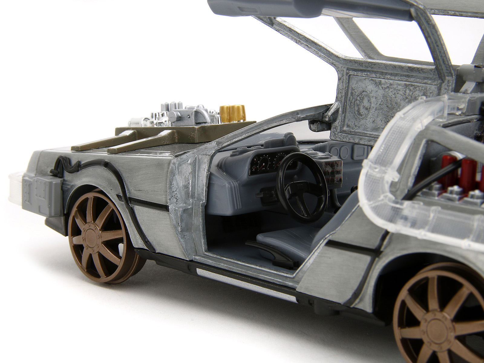 DMC DeLorean Time Machine with Doc Brown Figure "Back to the Future" (1985) Movie Diecast Model Car by Corgi