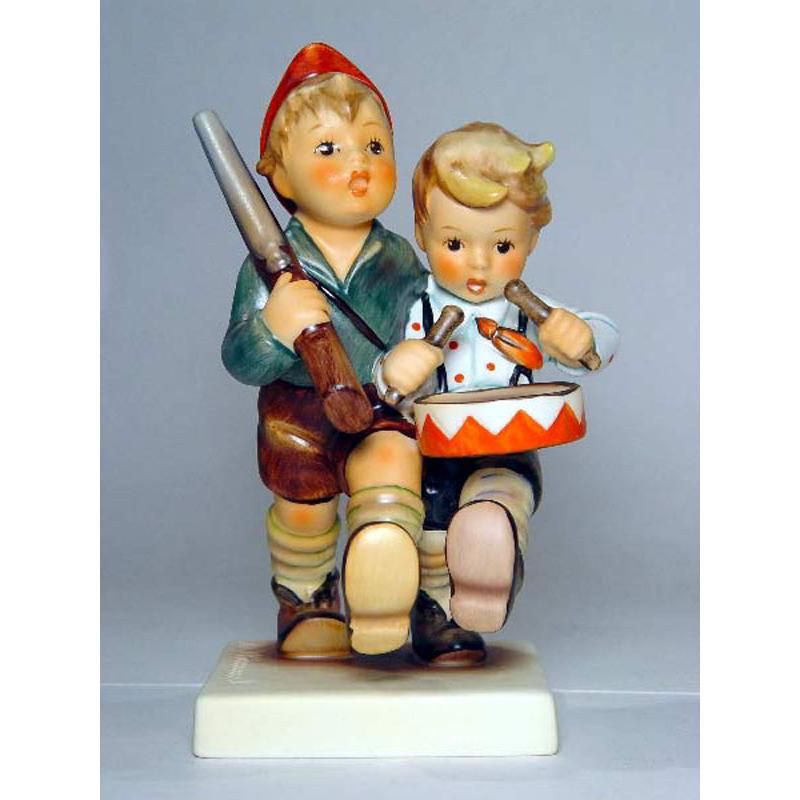 Figurine - Volunteers 5.5 inches - Hummel..