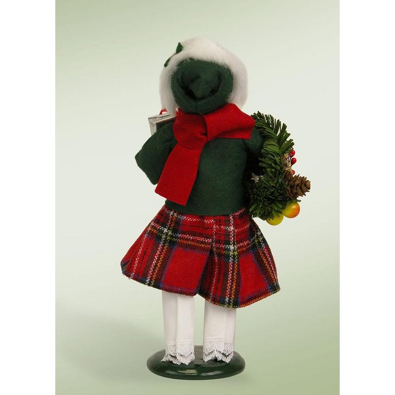 Byers Choice 10" Festive Seasons Decorating Family Girl Christmas Figure