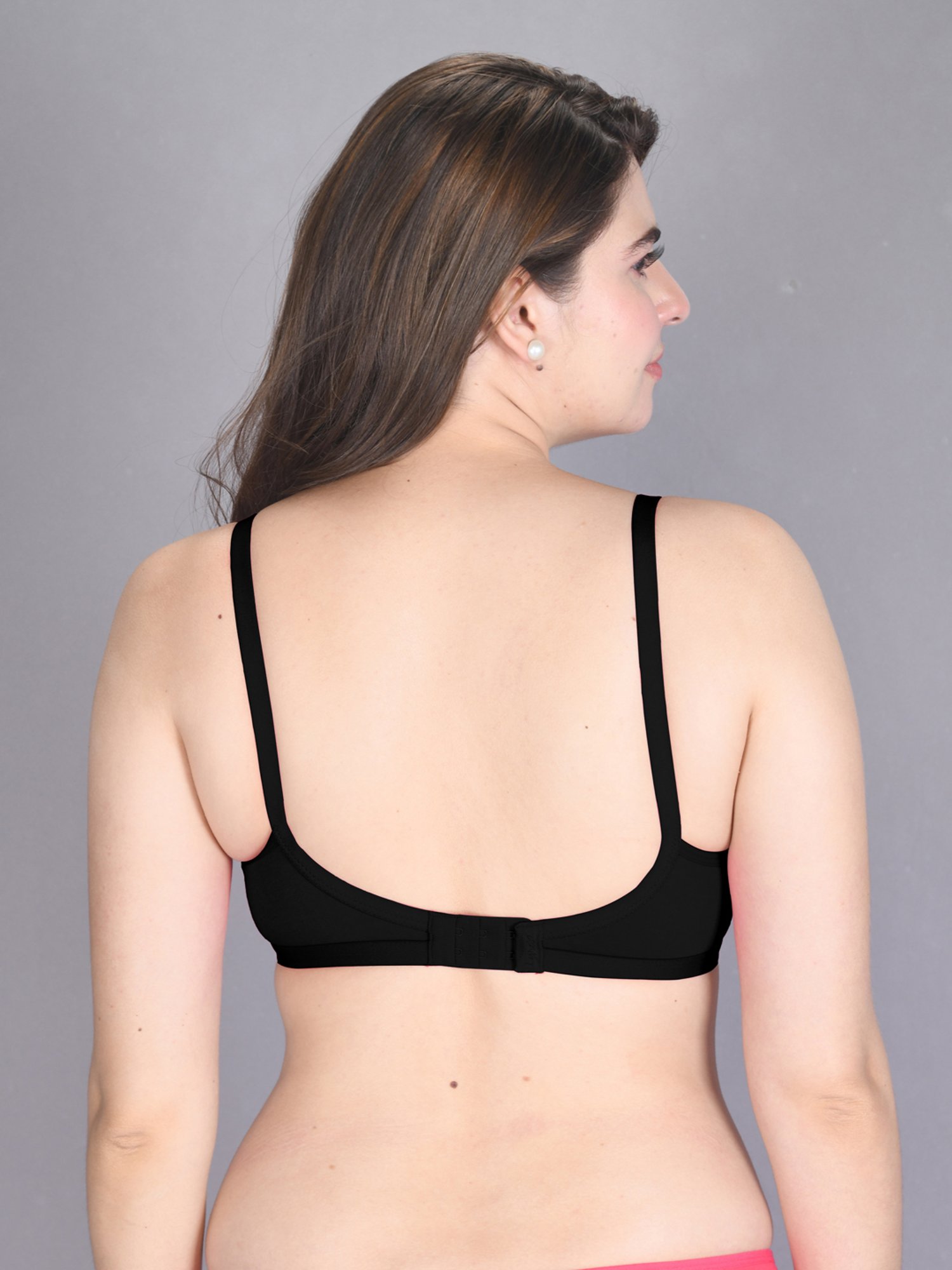 Lux Venus Black Full Coverage Non-Wired Bra With Adjustable Strap
