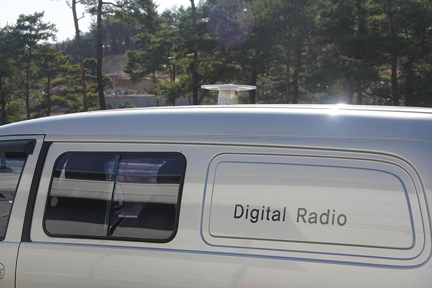 Omni-Master, Omni-derectional Outdoor TV Antenna, Safe Product with no Electricity, 16.4ft Coax Cable