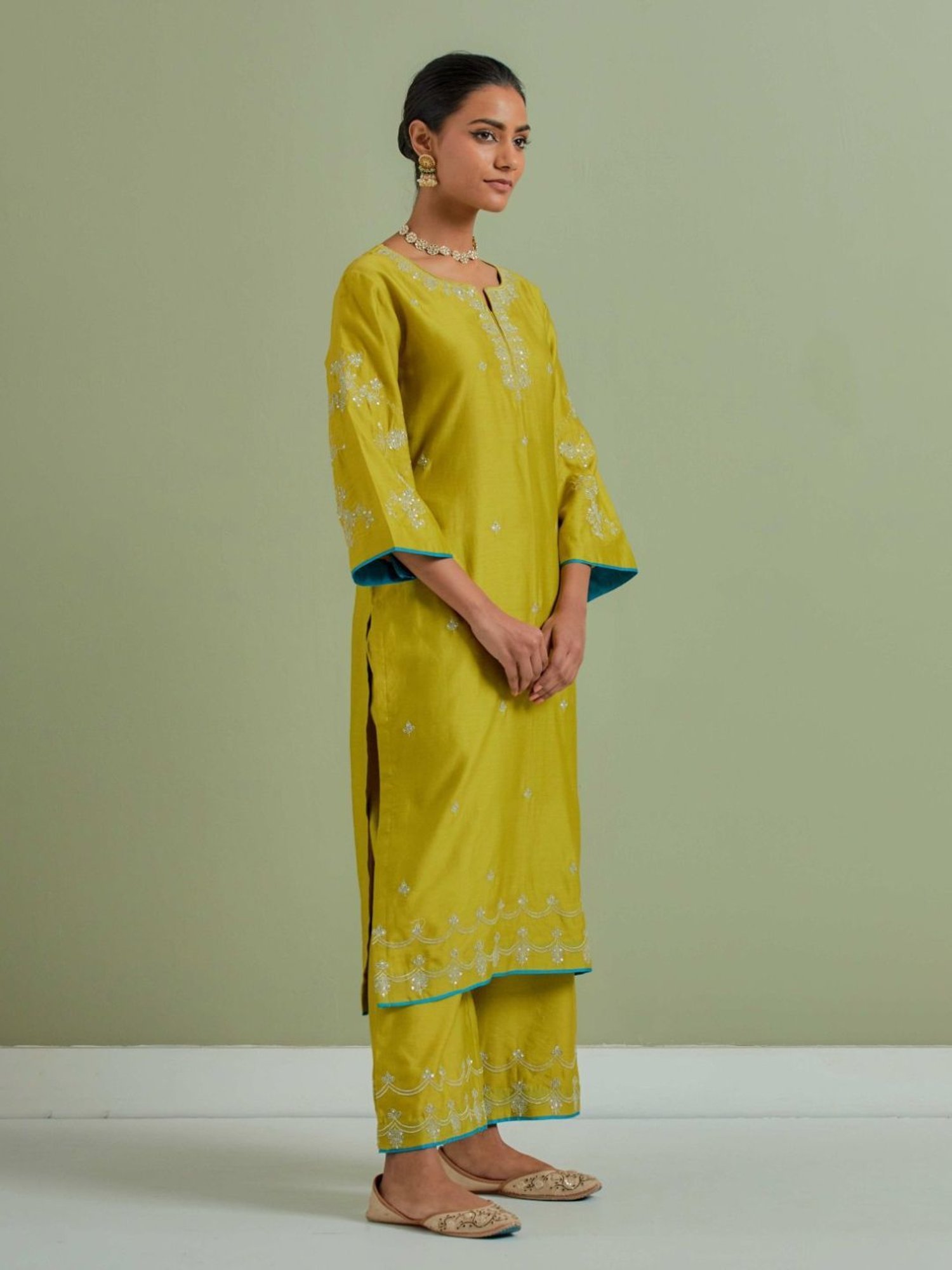 Priya Chaudhary Lime Green Qainat Embroidered Chanderi Silk Kurta