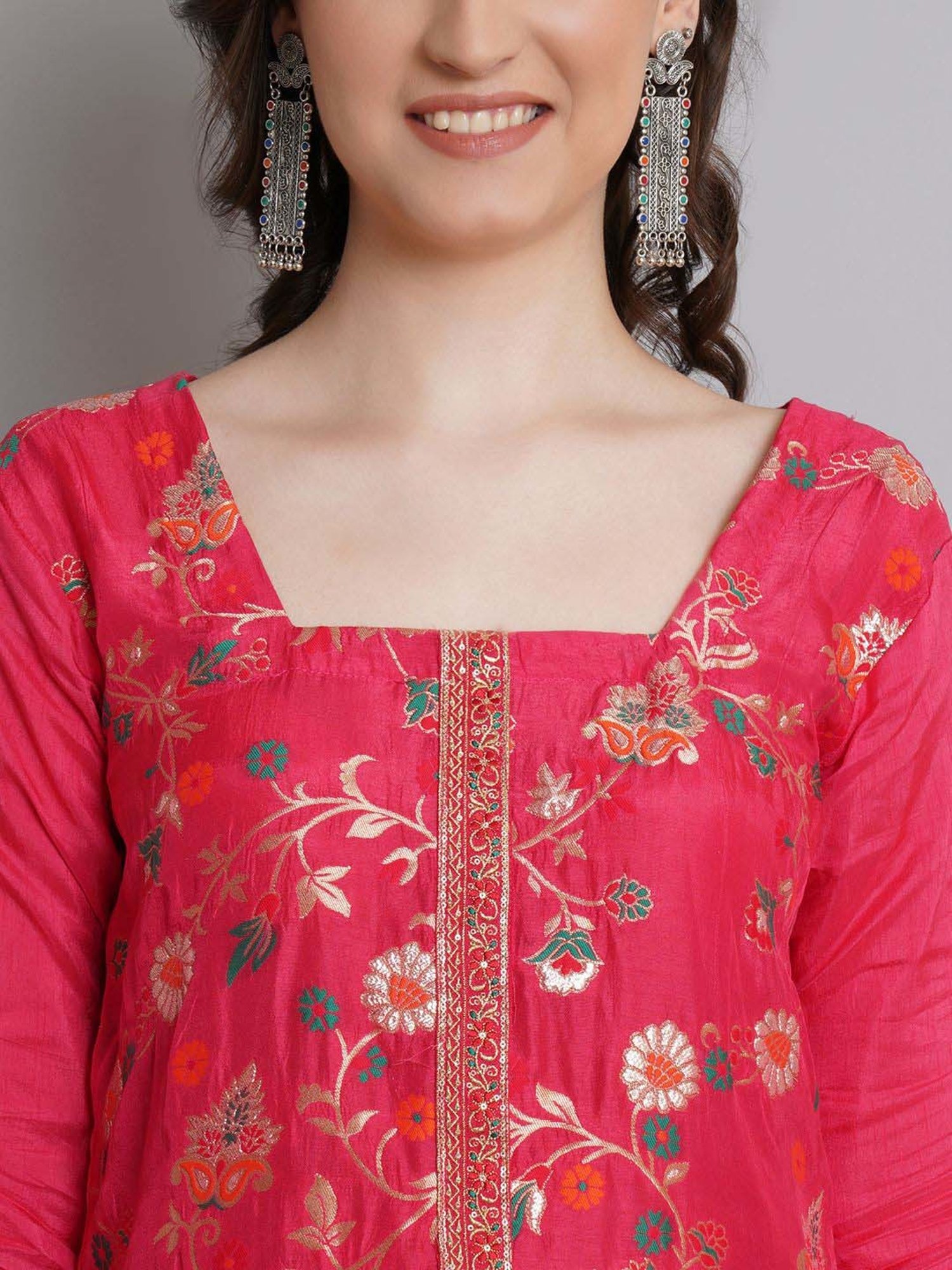 Stylee LIFESTYLE Pink Woven Pattern Unstitched Dress Material