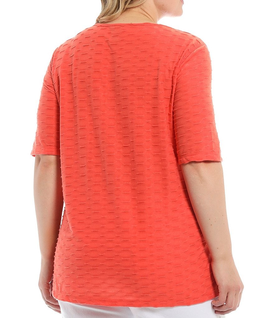 Multiples Plus Size Solid Textured Knit Crew Neck Short Sleeve Button Detail Asymmetrical Hem Top